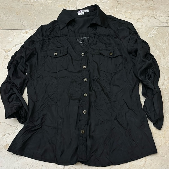 Women's Black Embroidered Button Up shirt Sz: L - Picture 3 of 6